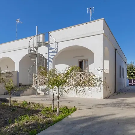 Villa Con Giardino A 50mt Dal Mare *